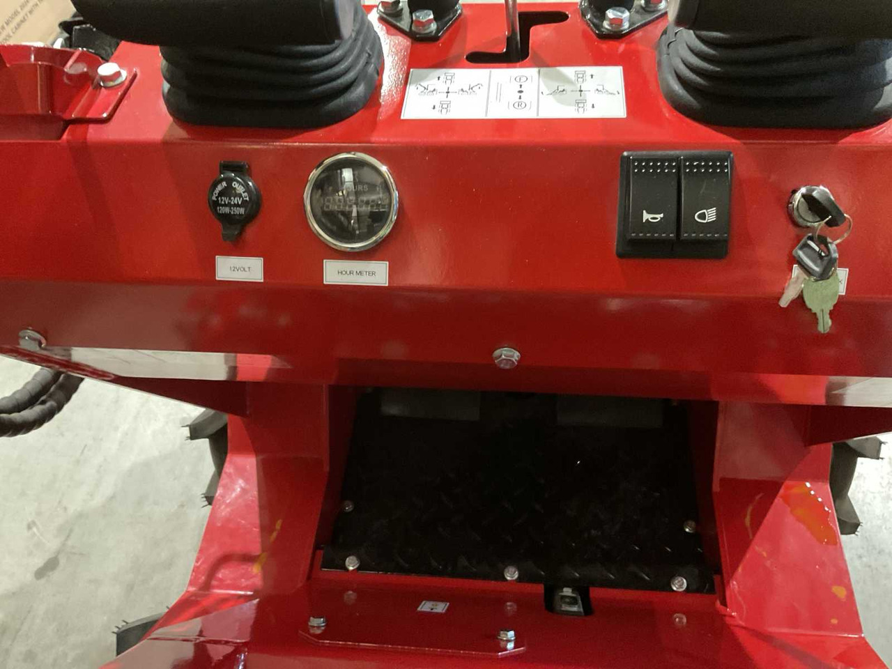 Ładowarka kołowa 2025 RHINO-CROSS SSL480 SHOVEL