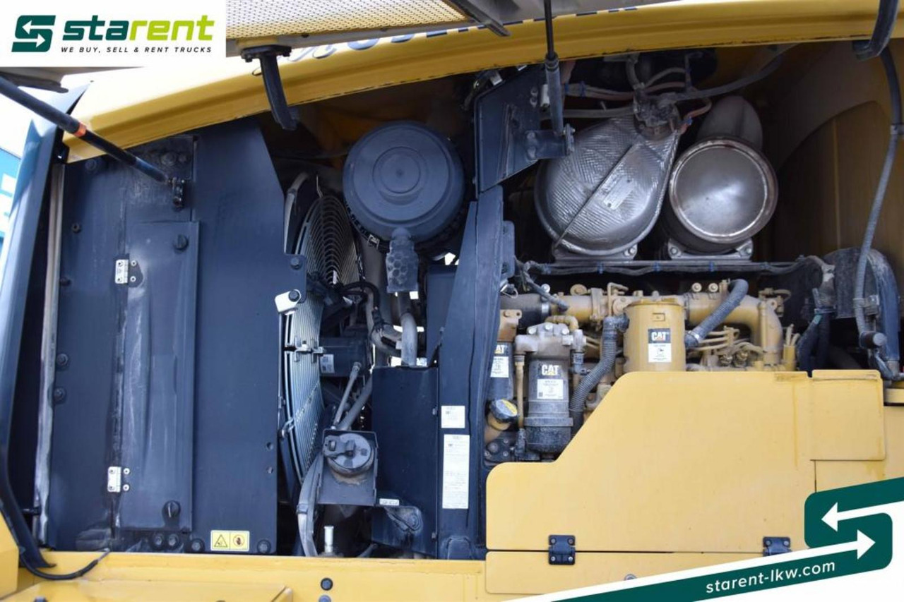 Ładowarka kołowa CATERPILLAR 938M Radlader Klimaanlage Zentralschmieranlage