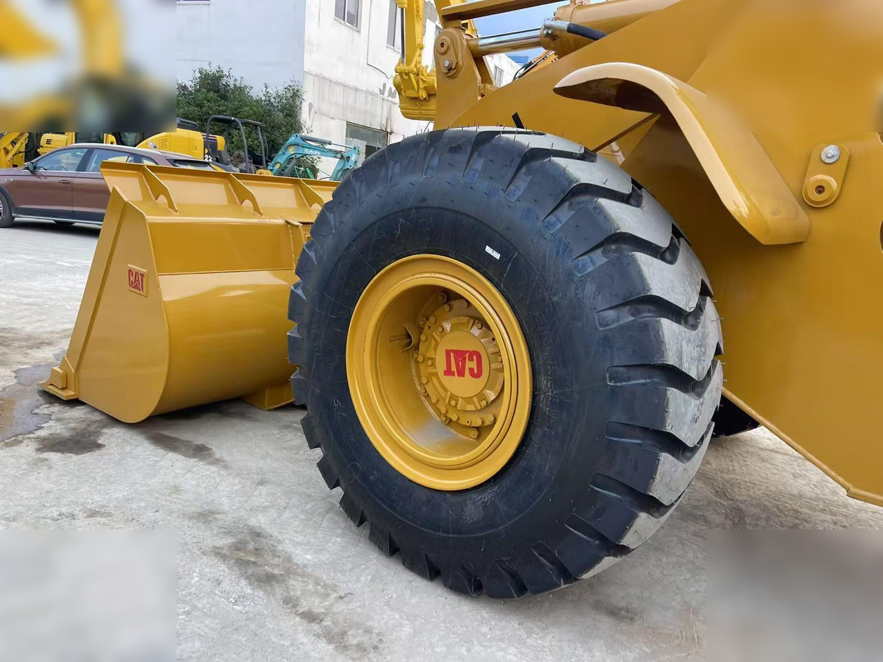 Ładowarka kołowa CATERPILLAR 966H