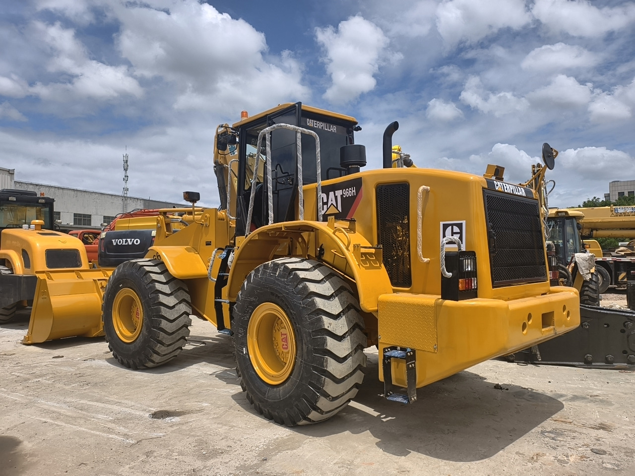 Ładowarka kołowa CATERPILLAR 966H used cat wheel loader