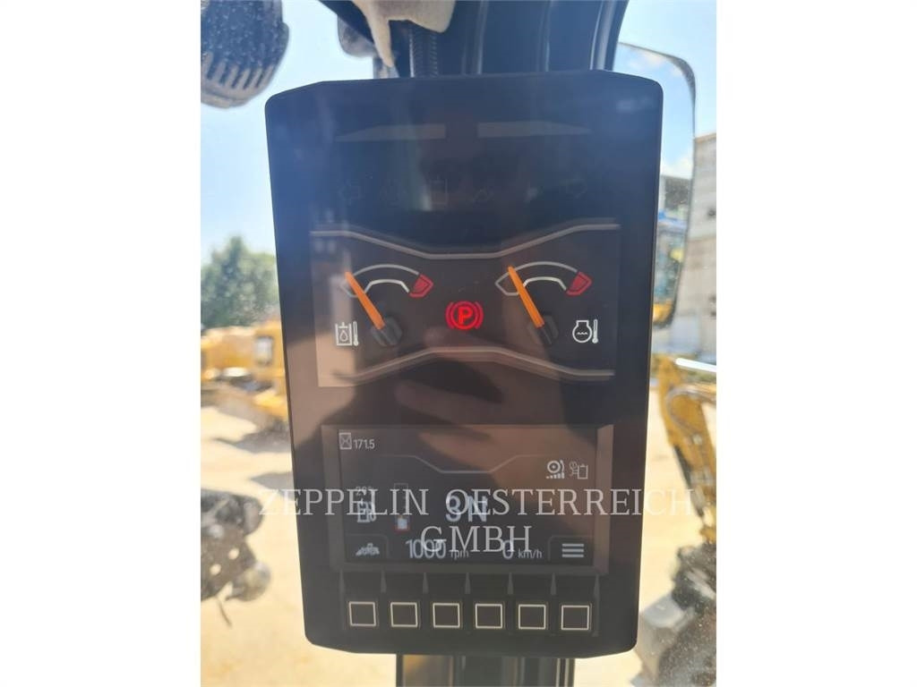 Ładowarka kołowa CAT 906-14