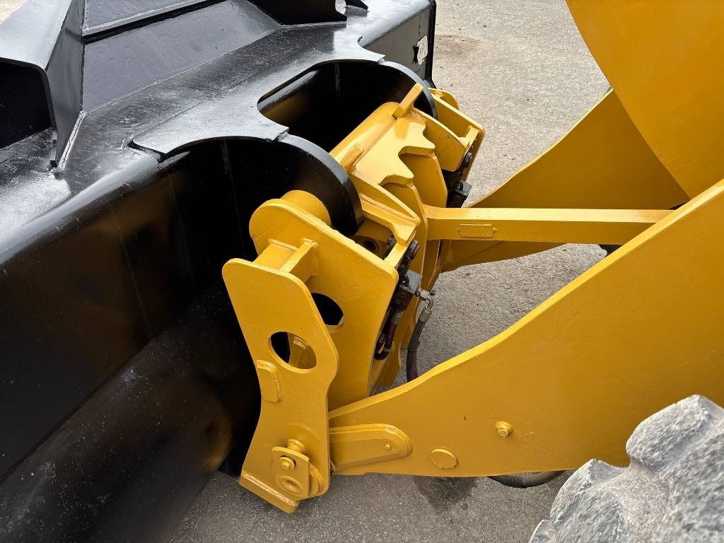 Ładowarka kołowa CAT 926M