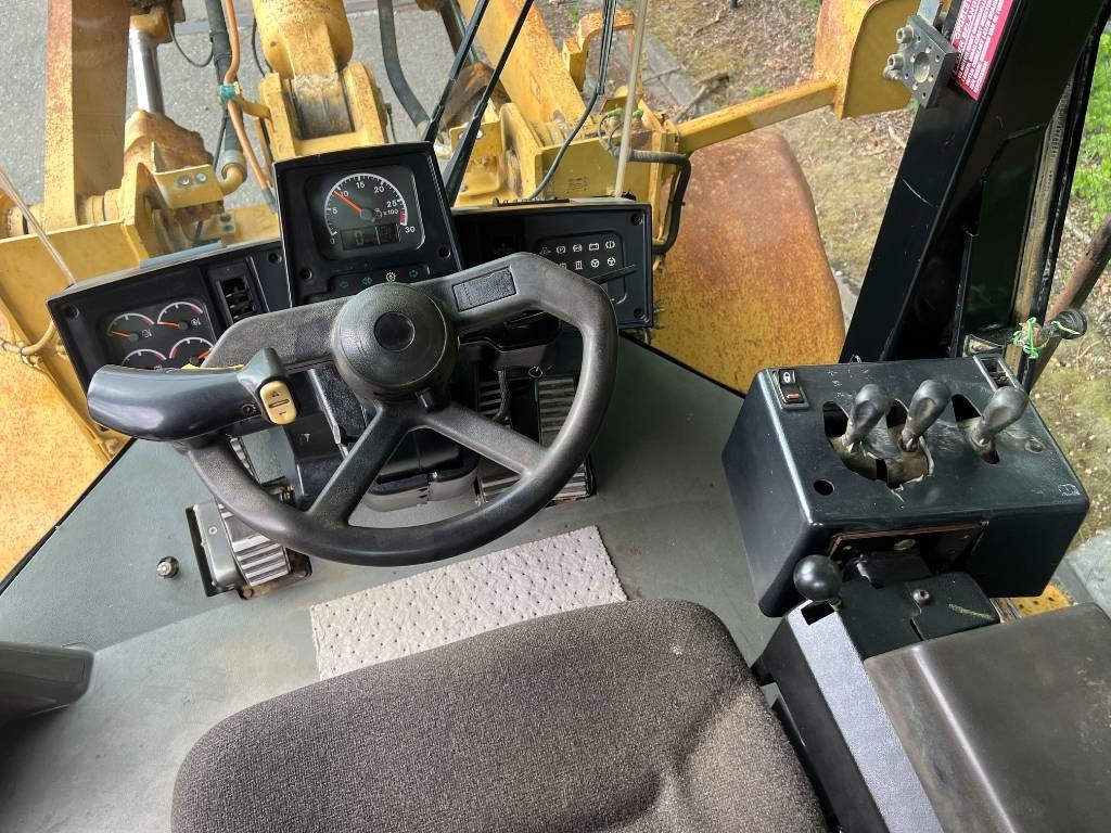 Ładowarka kołowa CAT 950G