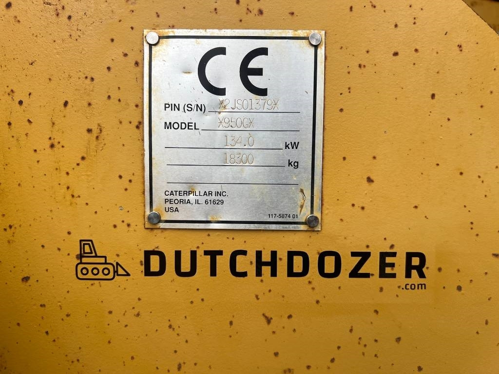 Ładowarka kołowa CAT 950G