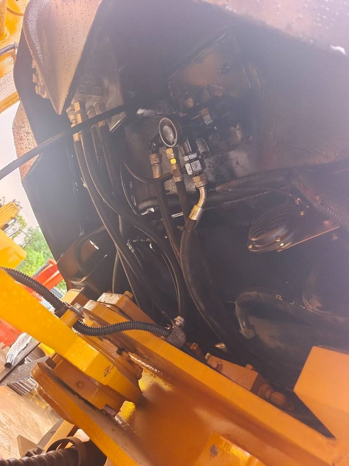 Ładowarka kołowa CAT 966 H