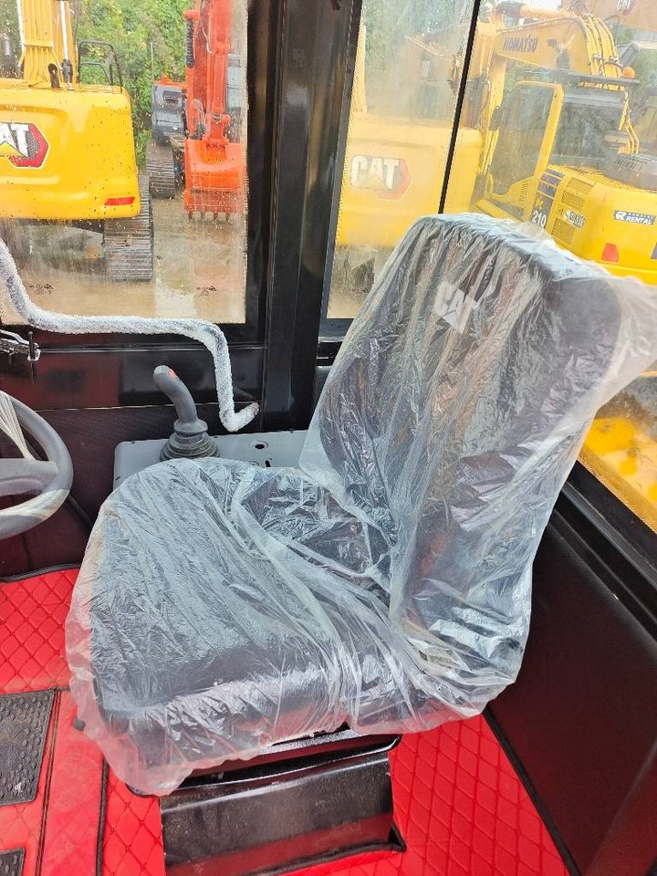 Ładowarka kołowa CAT 966 H