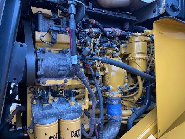 Ładowarka kołowa CAT 966 M