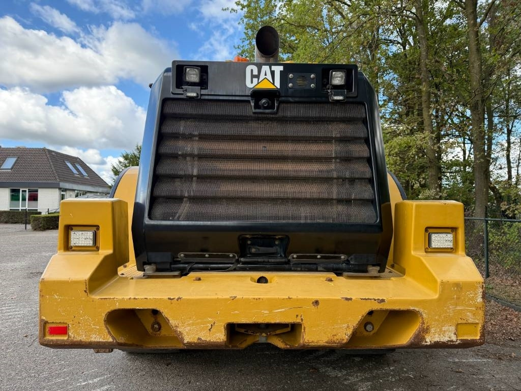 Ładowarka kołowa CAT 972M