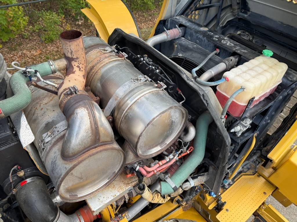 Ładowarka kołowa CAT 972M