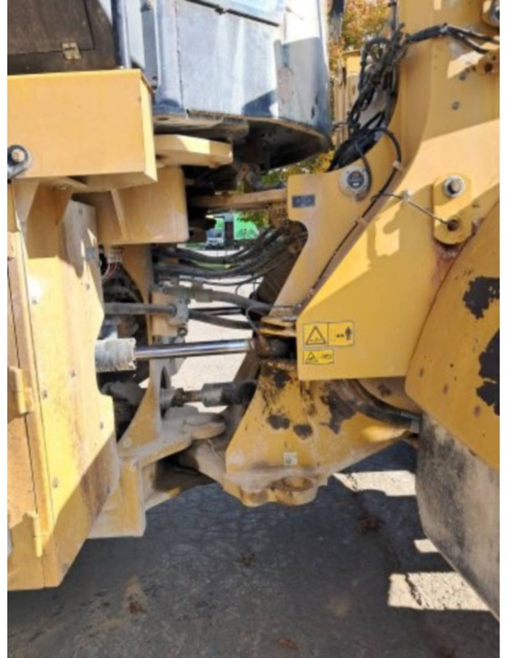 Ładowarka kołowa CAT 972M