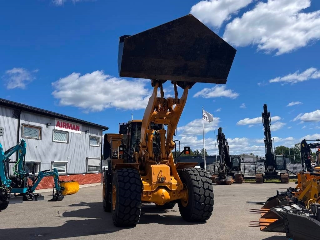 Ładowarka kołowa CAT 980H