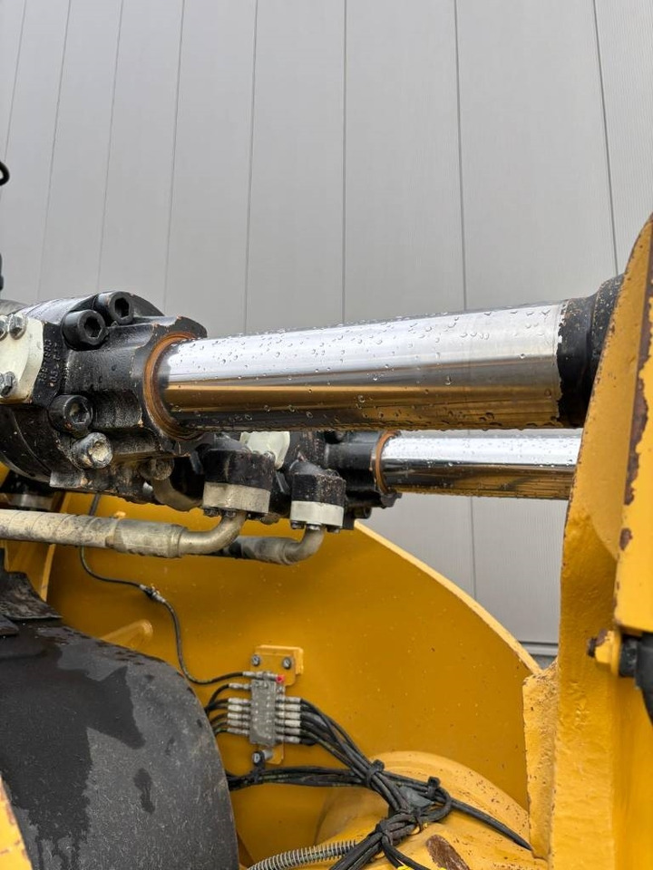 Ładowarka kołowa CAT 980 M