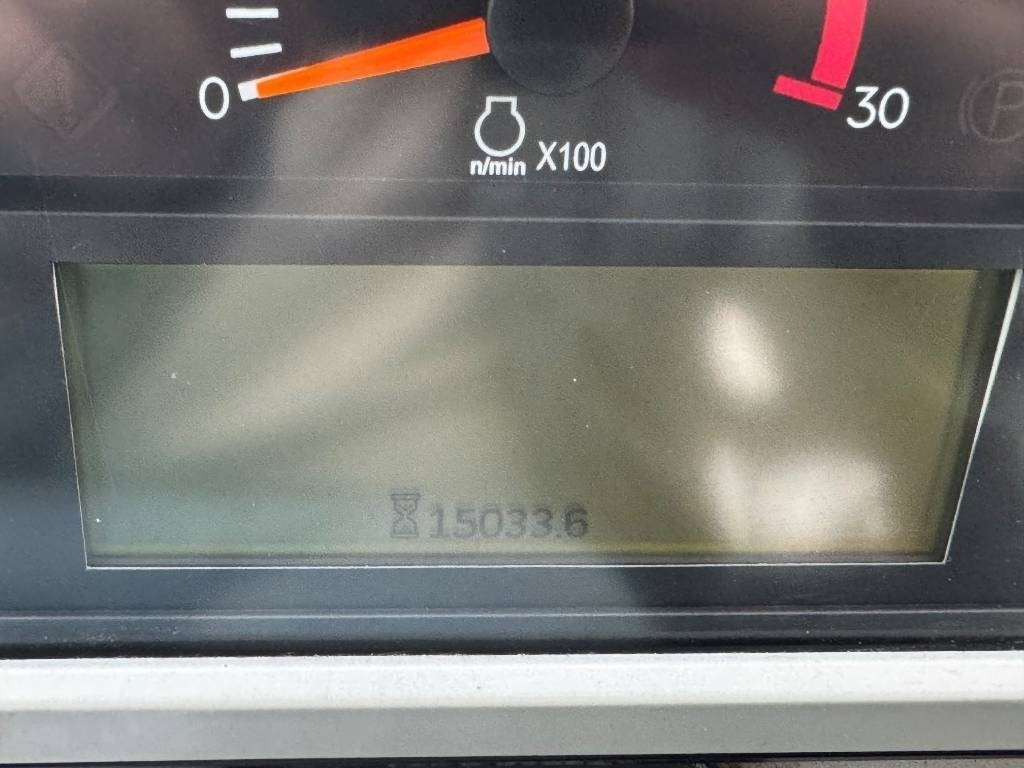 Ładowarka kołowa CAT 980 M