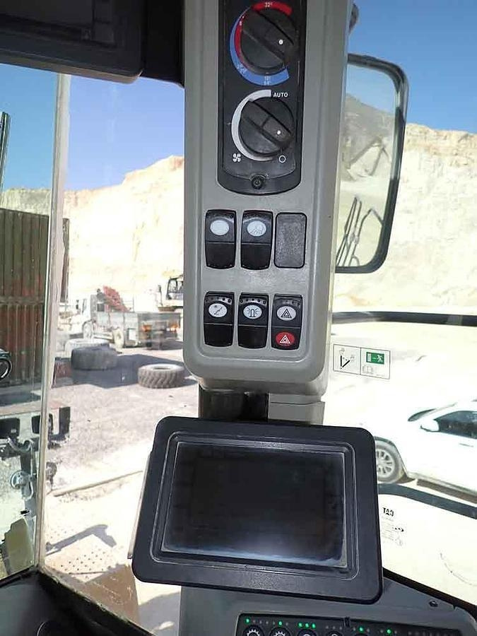 Ładowarka kołowa CAT 988K