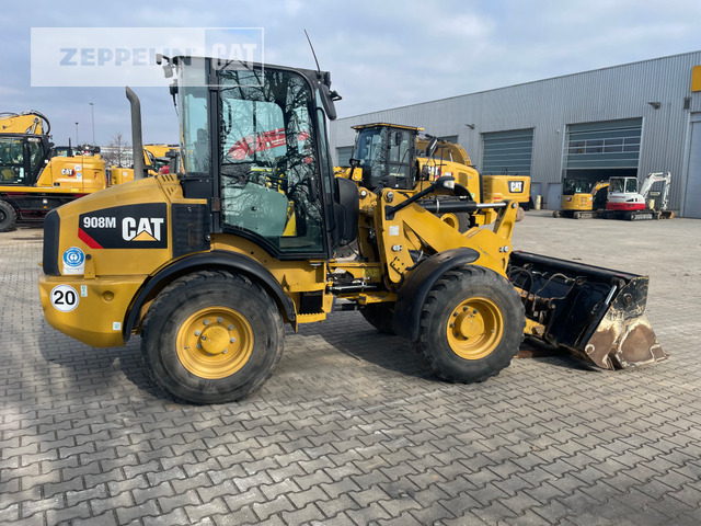 Ładowarka kołowa Cat 908M