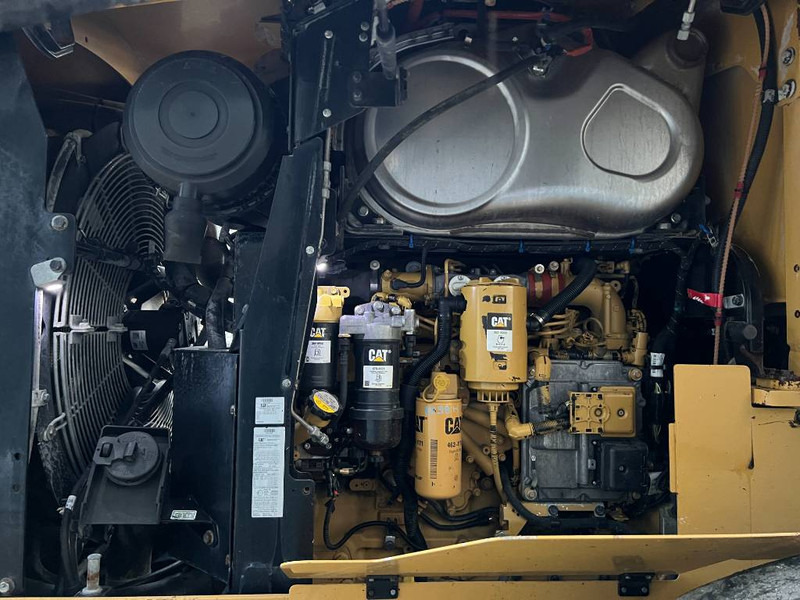 Ładowarka kołowa Cat 930M