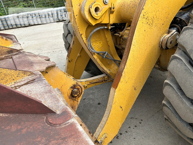 Ładowarka kołowa Cat 966M