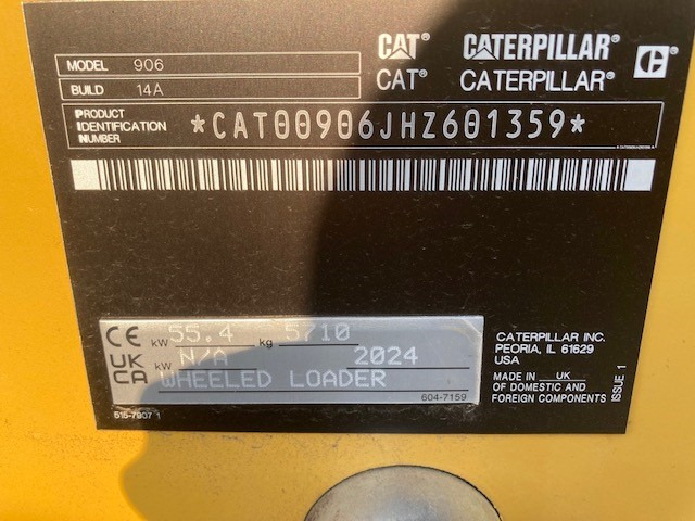 Ładowarka kołowa Caterpillar 906-14A