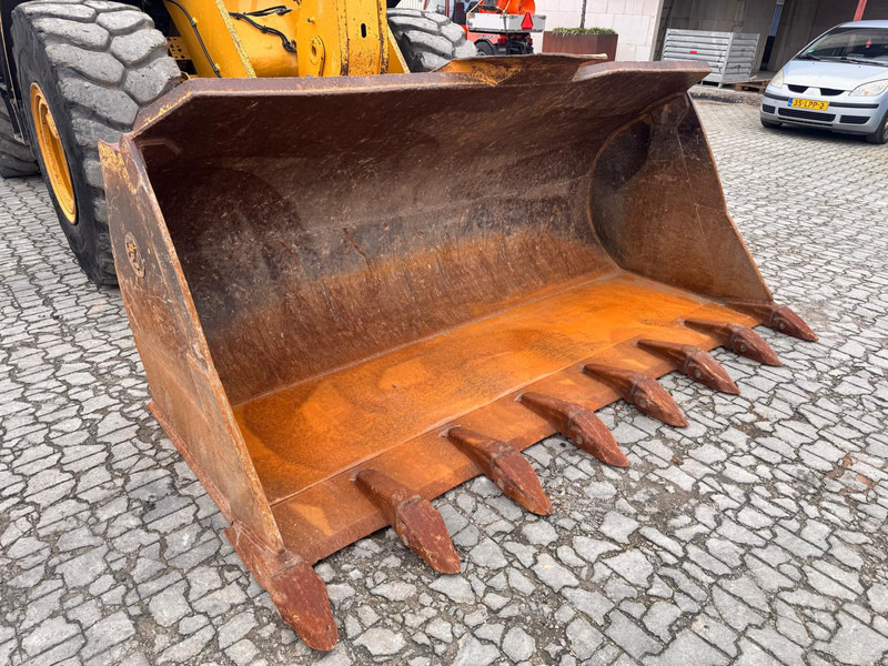 Ładowarka kołowa Caterpillar 950M NVT