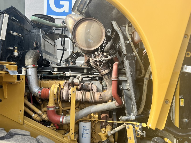 Ładowarka kołowa Caterpillar 966 K (111137)