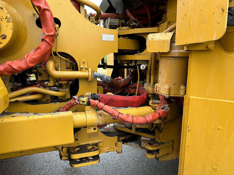 Ładowarka kołowa Caterpillar 988H / rebuild in 2018 / 3th function