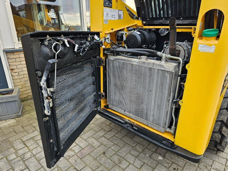 Ładowarka kołowa Gehl R165