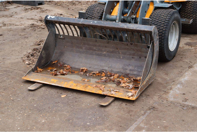 Ładowarka kołowa Giant D254SW