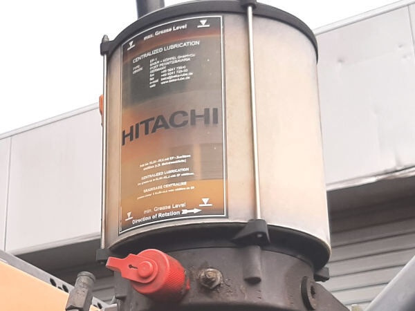 Ładowarka kołowa Hitachi ZW220-5