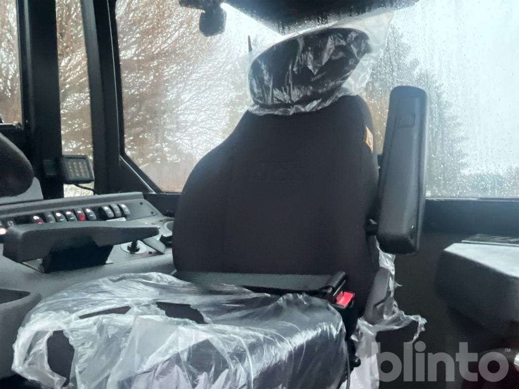 Ładowarka kołowa JCB 409 Nordic Edition Stage V