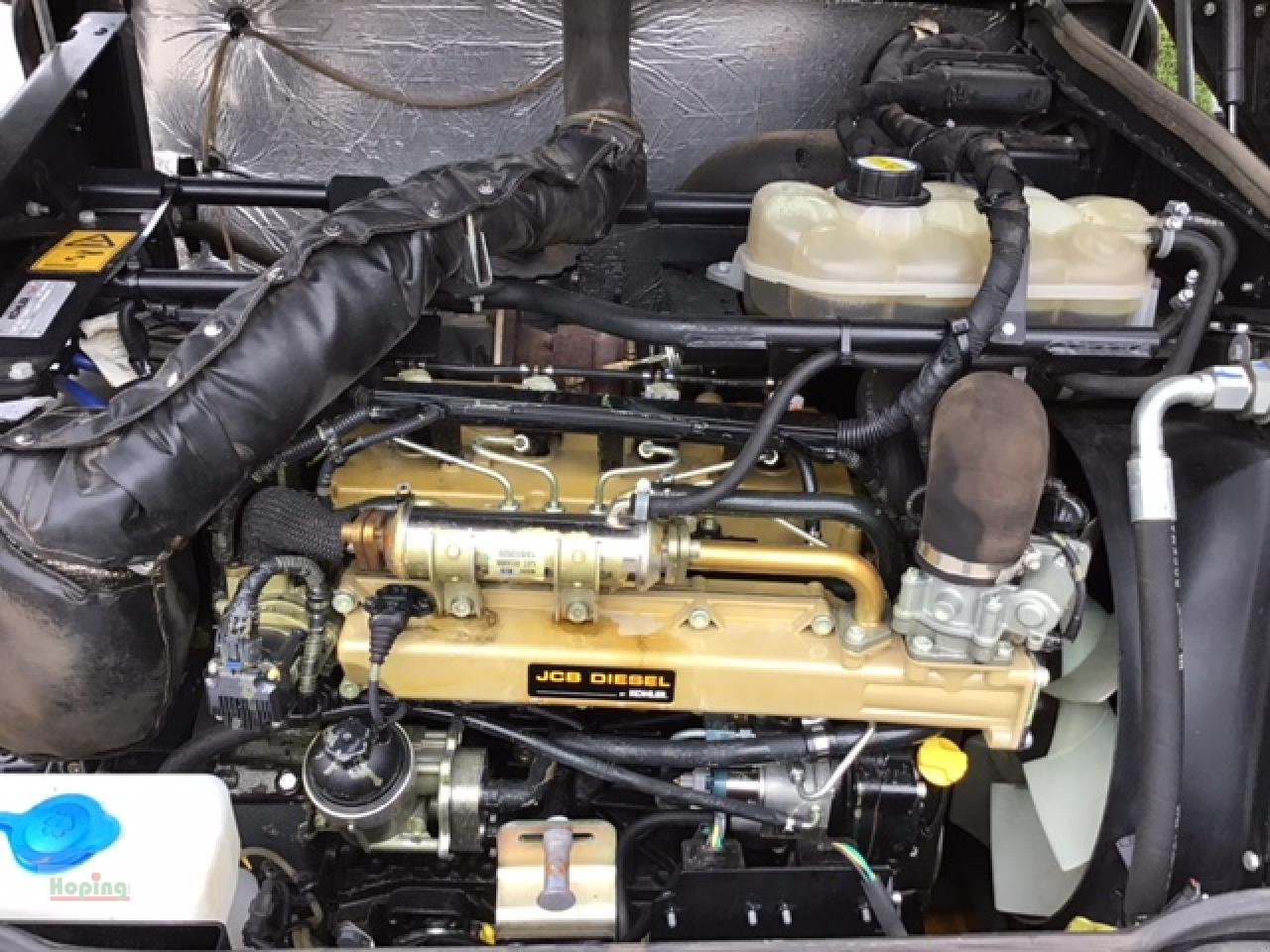 Ładowarka kołowa JCB TM 220