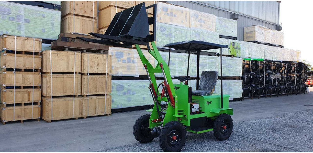 Ładowarka kołowa JPC ME18 4X4 WHEEL LOADER