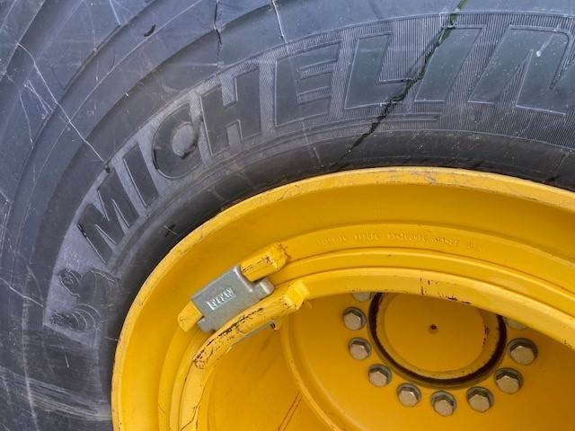 Ładowarka kołowa John Deere 744 P MIETE / RENTAL (12002126)