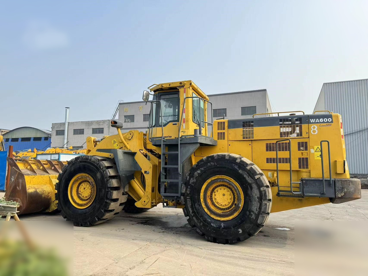 Ładowarka kołowa KOMATSU WA600-3