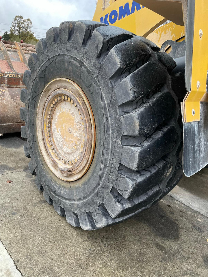 Ładowarka kołowa KOMATSU WA600-6