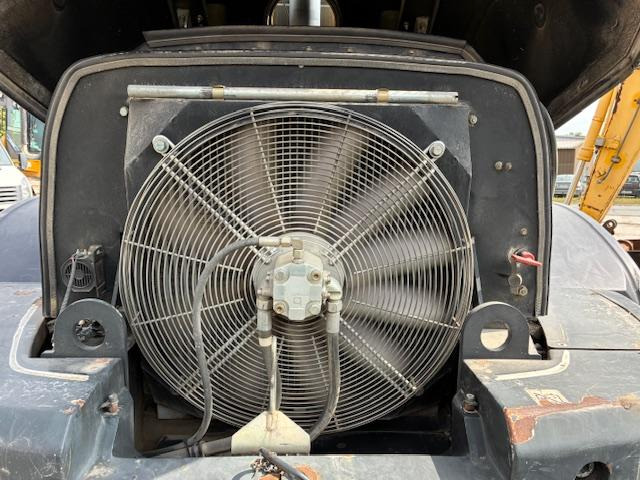 Ładowarka kołowa Komatsu WA100M6