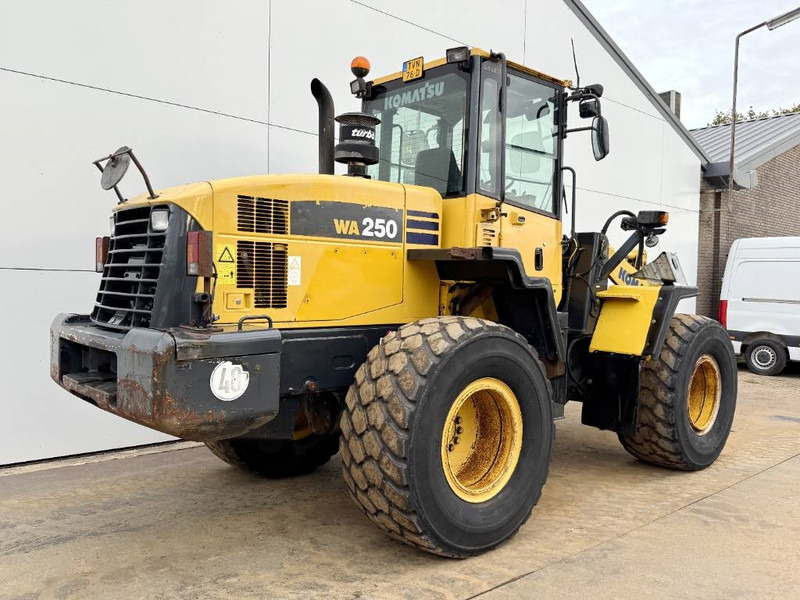 Ładowarka kołowa Komatsu WA250-5 - Dutch Machine / 3rd Function