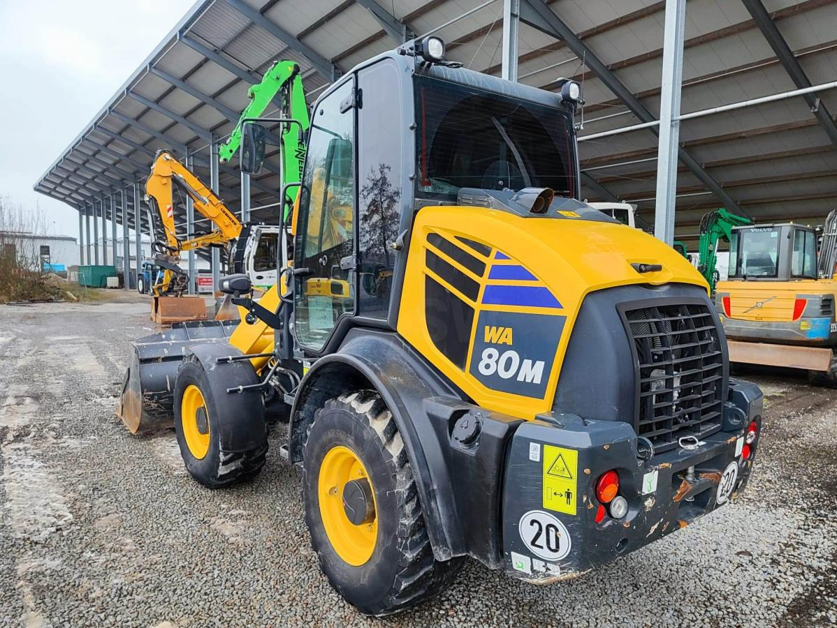 Ładowarka kołowa Komatsu WA80M-8