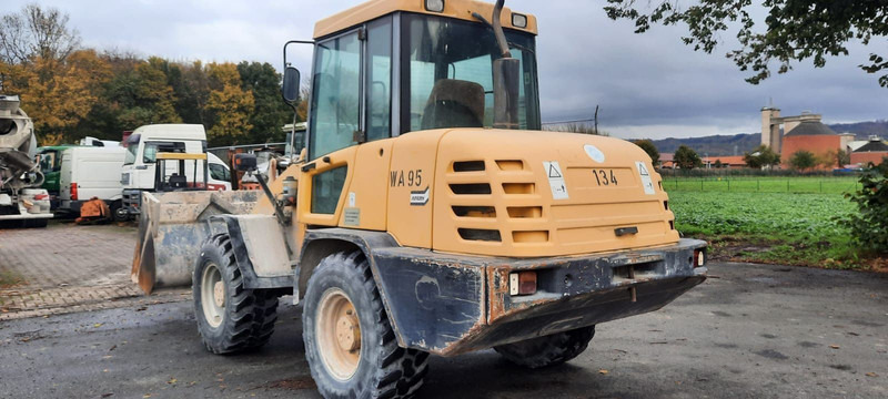 Ładowarka kołowa Komatsu WA95-3