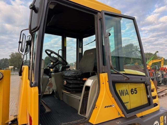 Ładowarka kołowa Komatsu WA 65-3