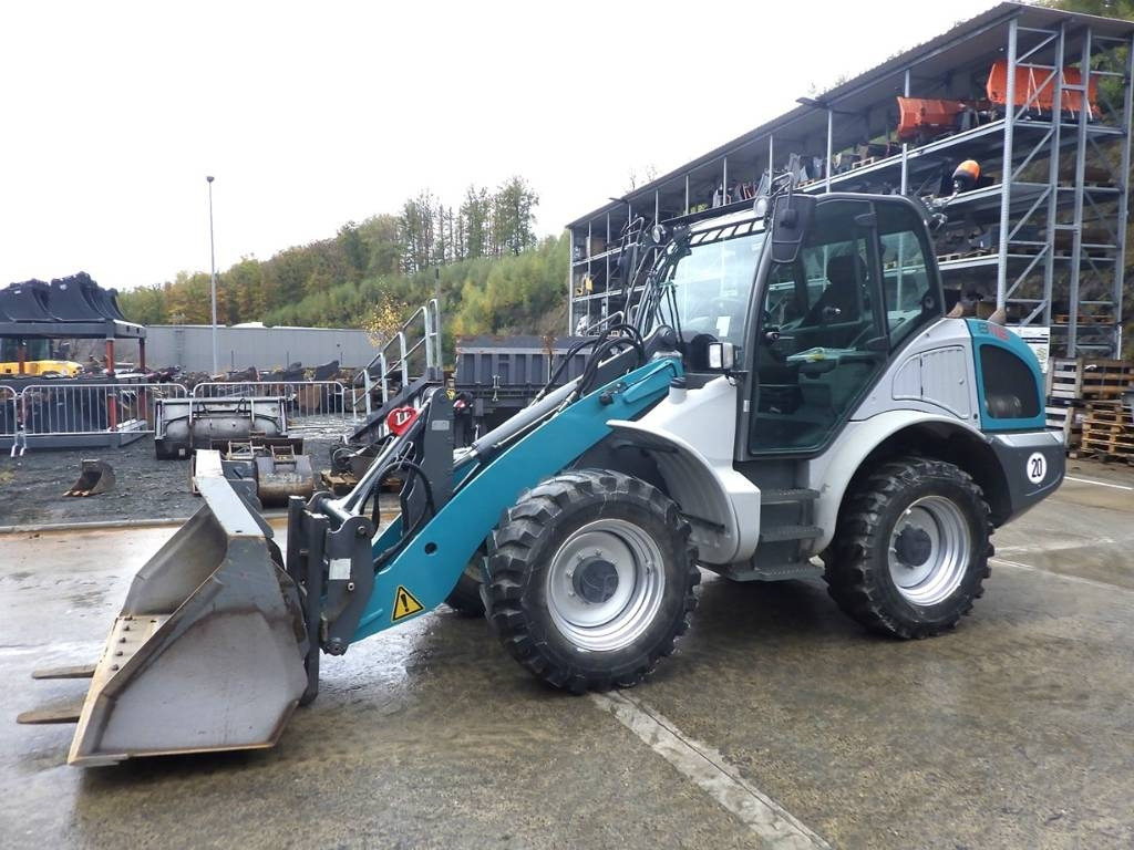 Ładowarka kołowa Kramer 8115