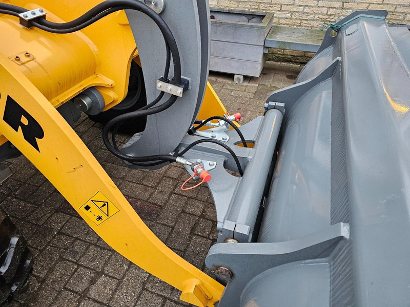 Ładowarka kołowa Liebherr L504C * NEW *