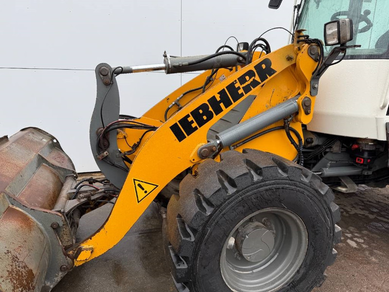 Ładowarka kołowa Liebherr L509 Stereo - German Machine / Automatic Greasing