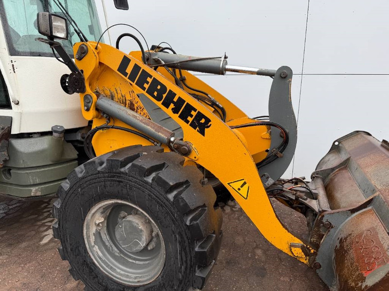 Ładowarka kołowa Liebherr L509 Stereo - German Machine / Automatic Greasing