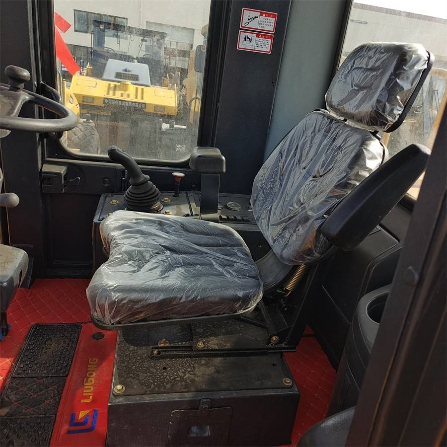 Ładowarka kołowa SDLG 856