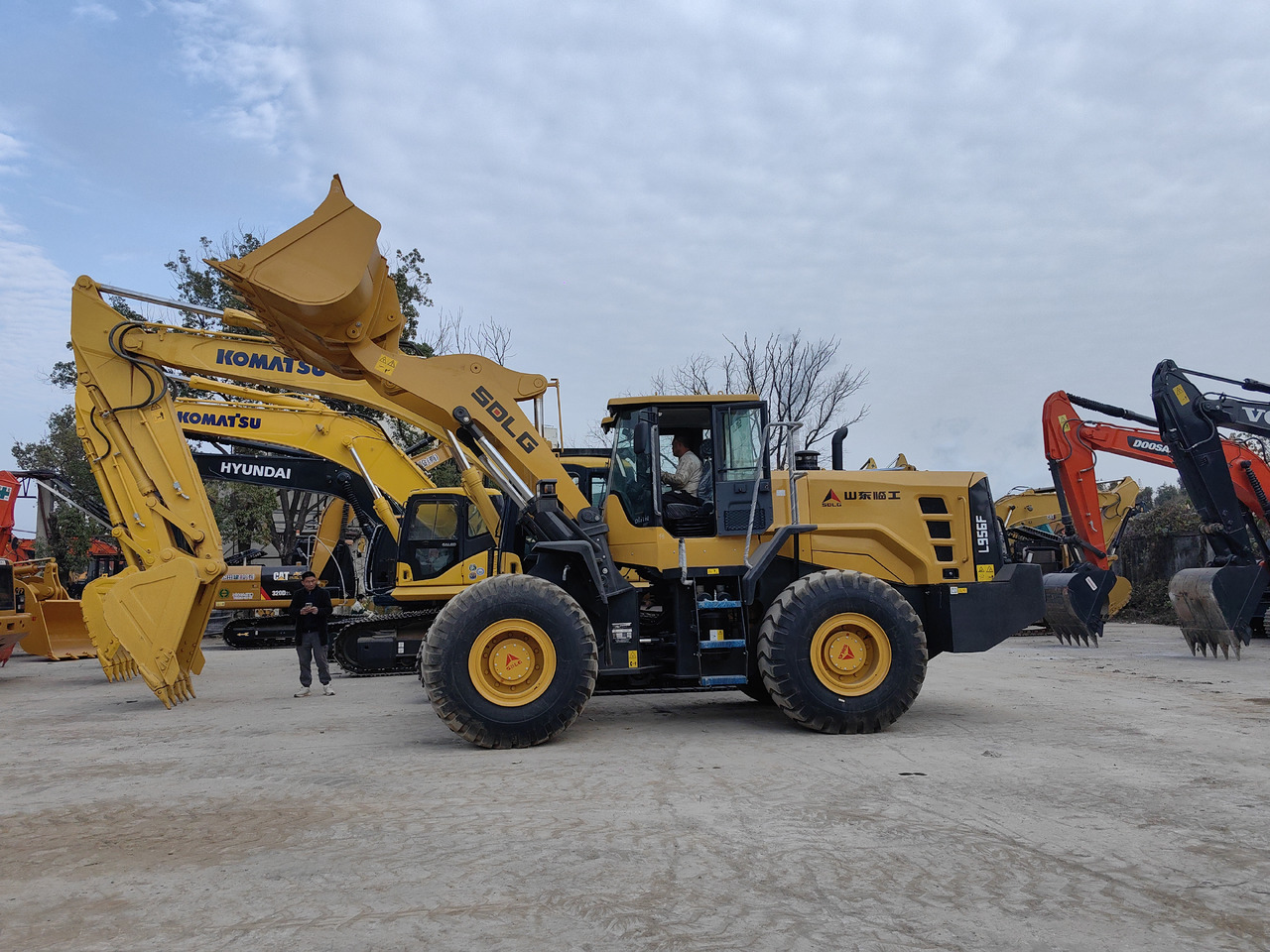 Ładowarka kołowa SDLG 956F