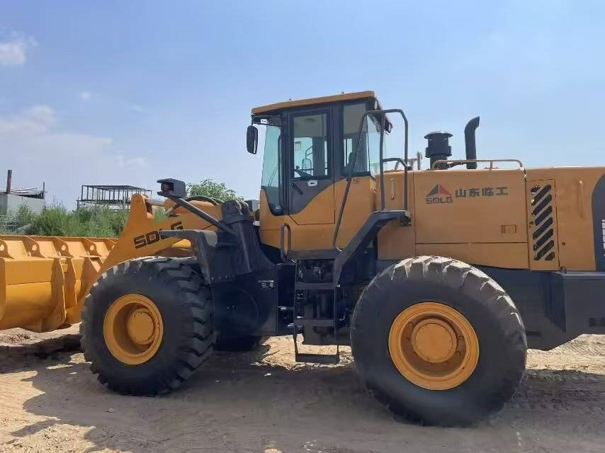 Ładowarka kołowa SDLG LG 956L