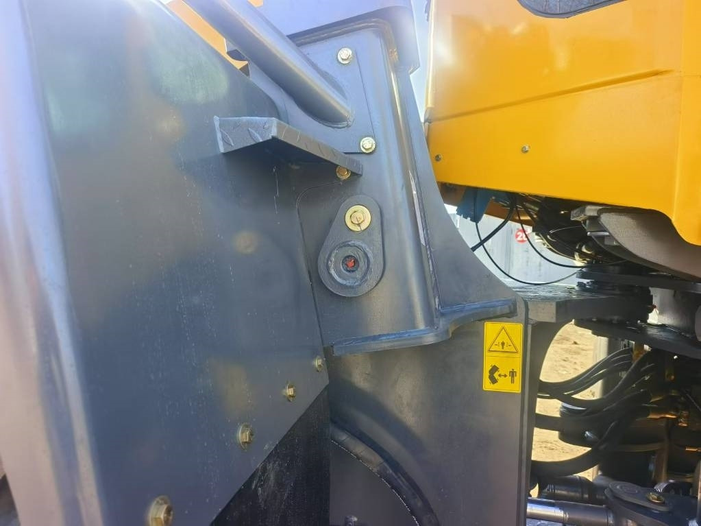 Ładowarka kołowa SDLG LG 956 L