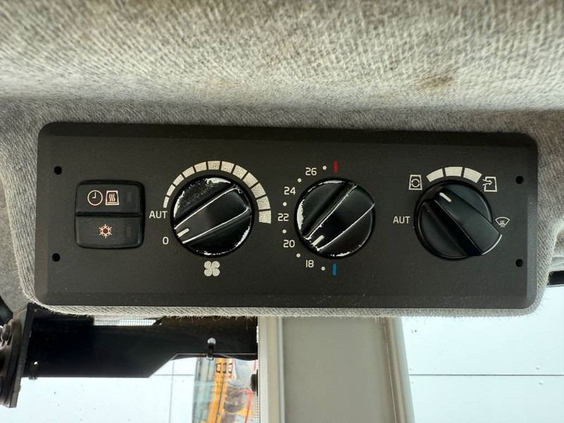 Ładowarka kołowa Volvo L120H - 3rd Function / Quick Coupler