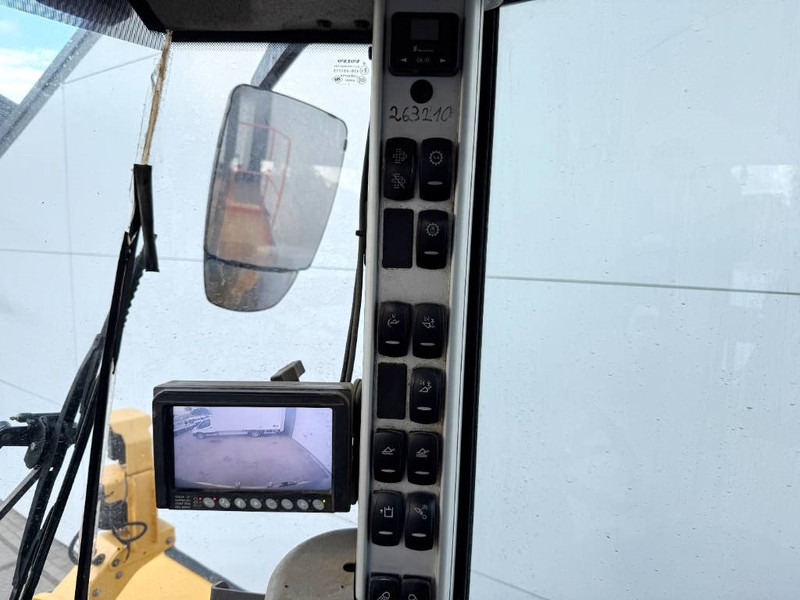 Ładowarka kołowa Volvo L220H - German Machine / 3rd Function