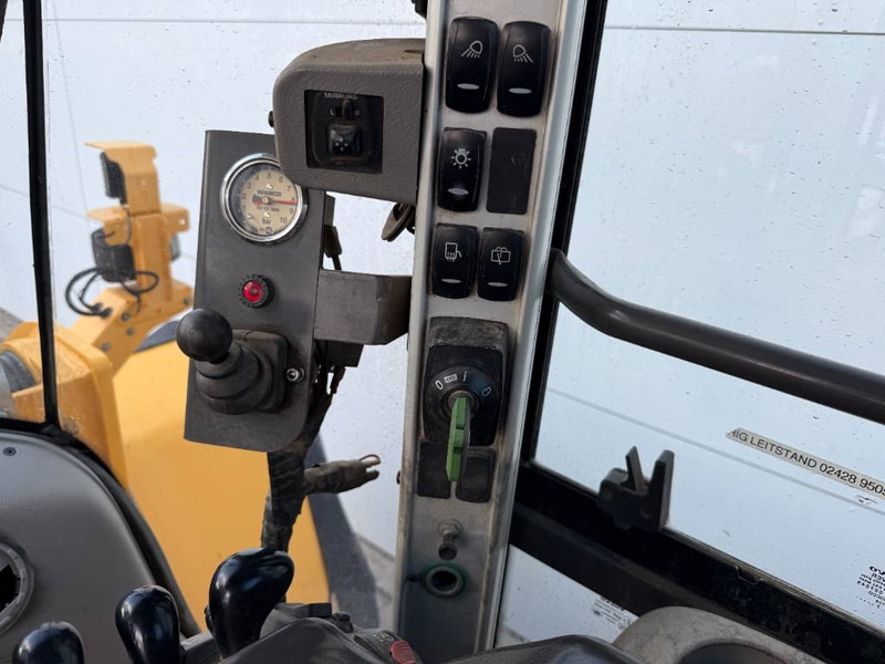 Ładowarka kołowa Volvo L220H - German Machine / 3rd Function